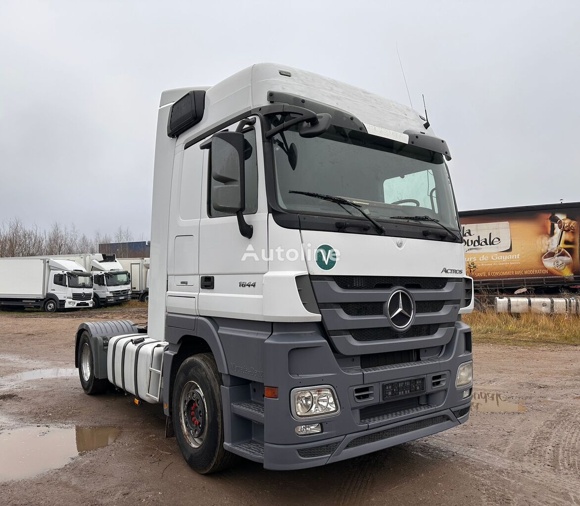 тягач Mercedes-Benz Actros 1844, NO RETARDER