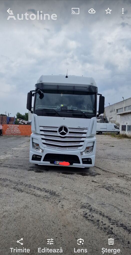 тягач Mercedes-Benz Actros 1845