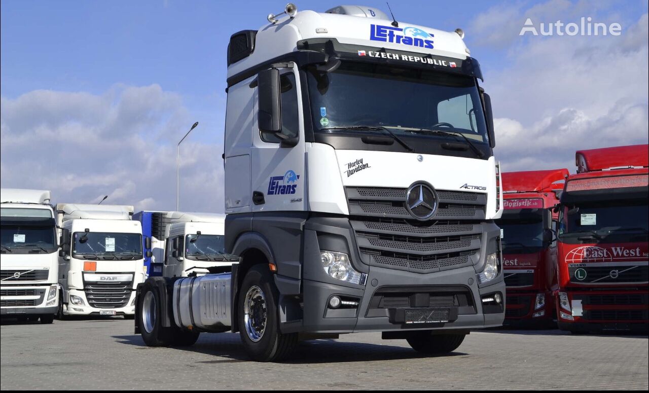 Mercedes-Benz Actros 1845 truck tractor