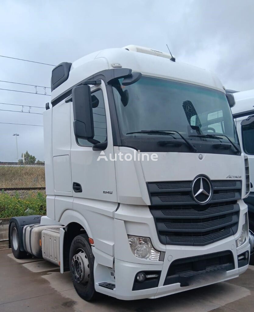 تریلی Mercedes-Benz Actros 1845