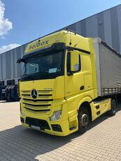 Mercedes-Benz Actros 1845 truck tractor