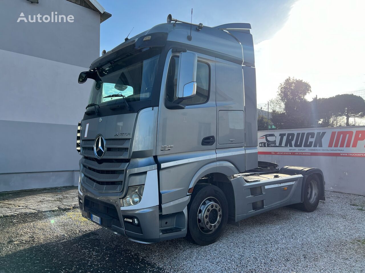 tracteur routier Mercedes-Benz Actros 1845