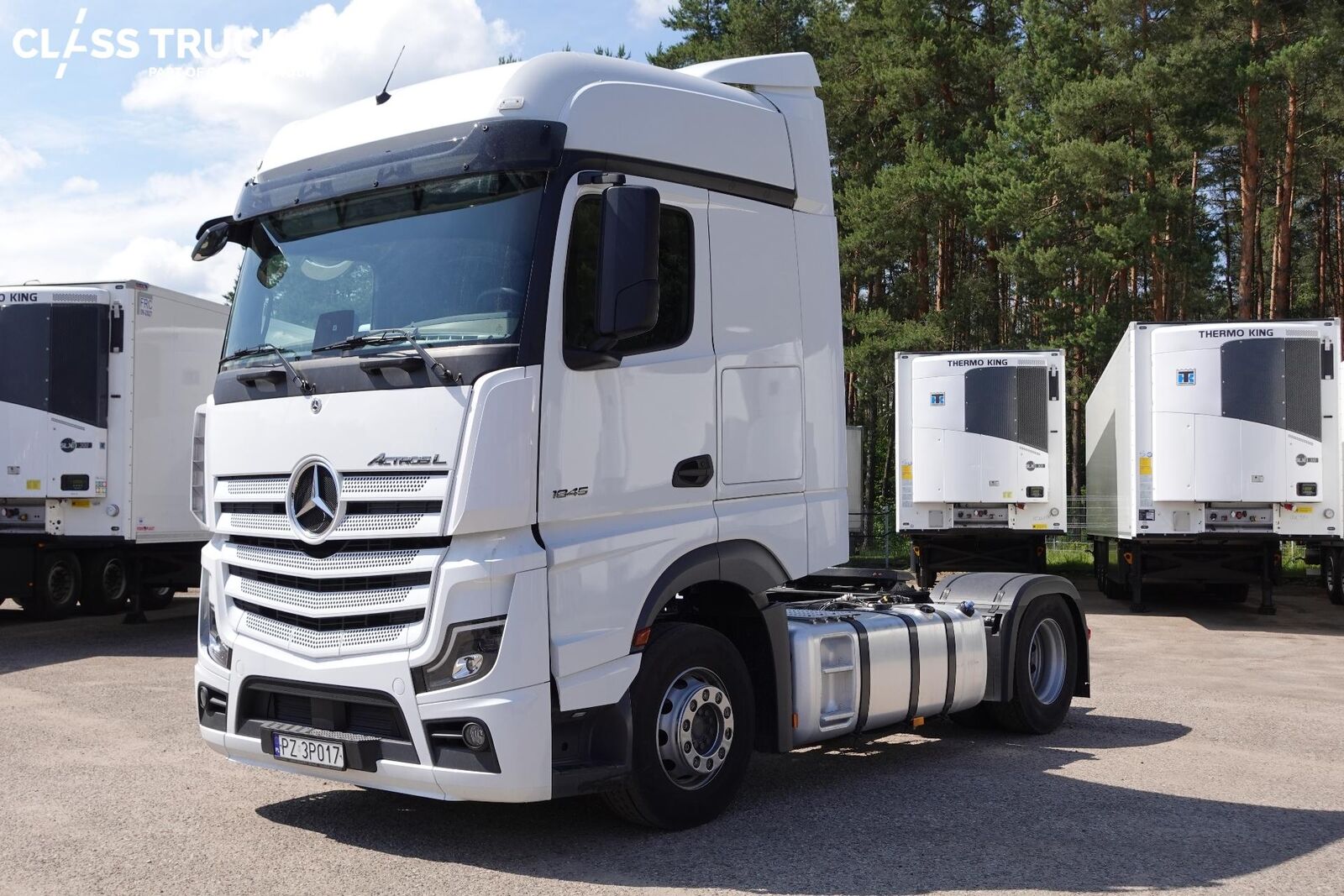 Mercedes-Benz Actros 1845 truck tractor