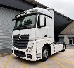 tracteur routier Mercedes-Benz Actros 1845