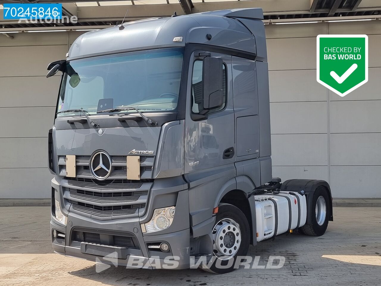 Mercedes-Benz Actros 1845 4X2 2x Tanks Euro 6 truck tractor