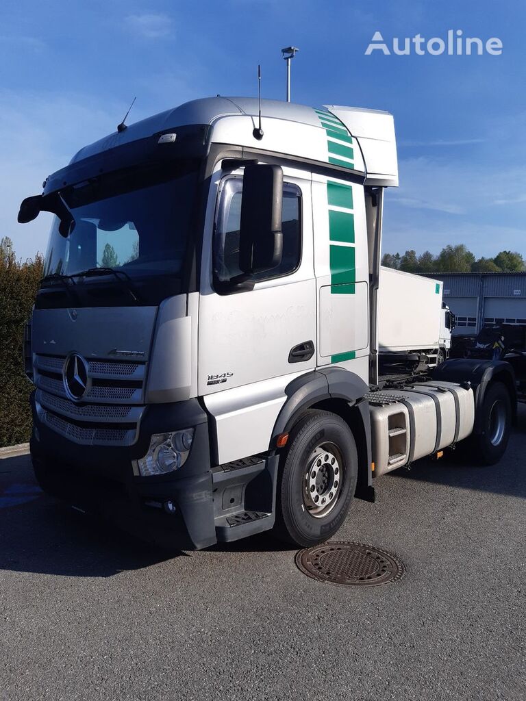 tractor head Mercedes-Benz Actros 1845LS EEV Engine broken rusak