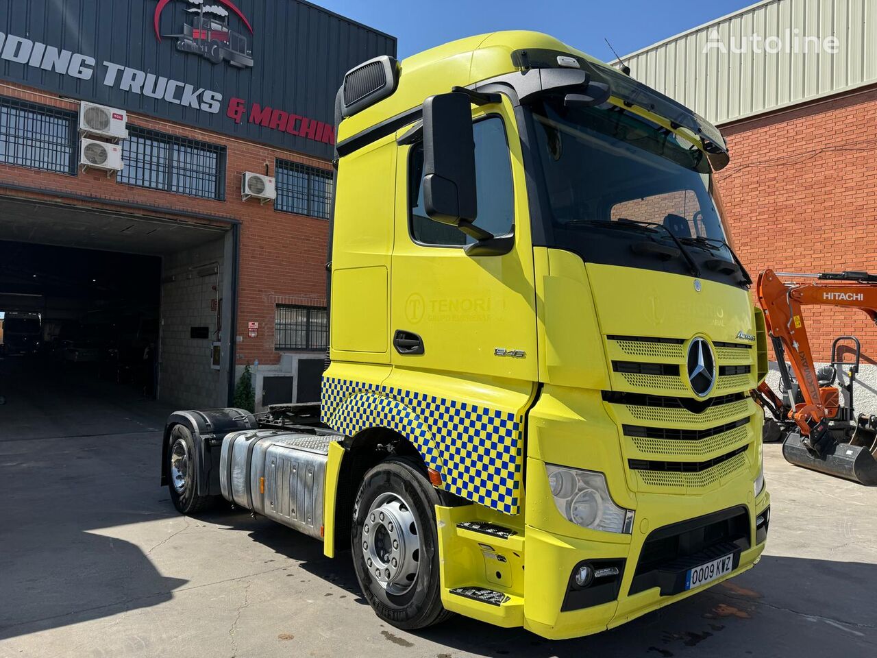 тягач Mercedes-Benz Actros 1846