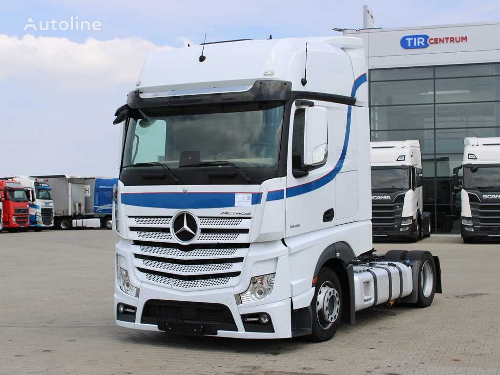 тягач Mercedes-Benz Actros 1848