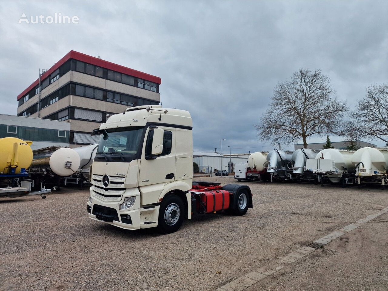 влекач Mercedes-Benz Actros 1848