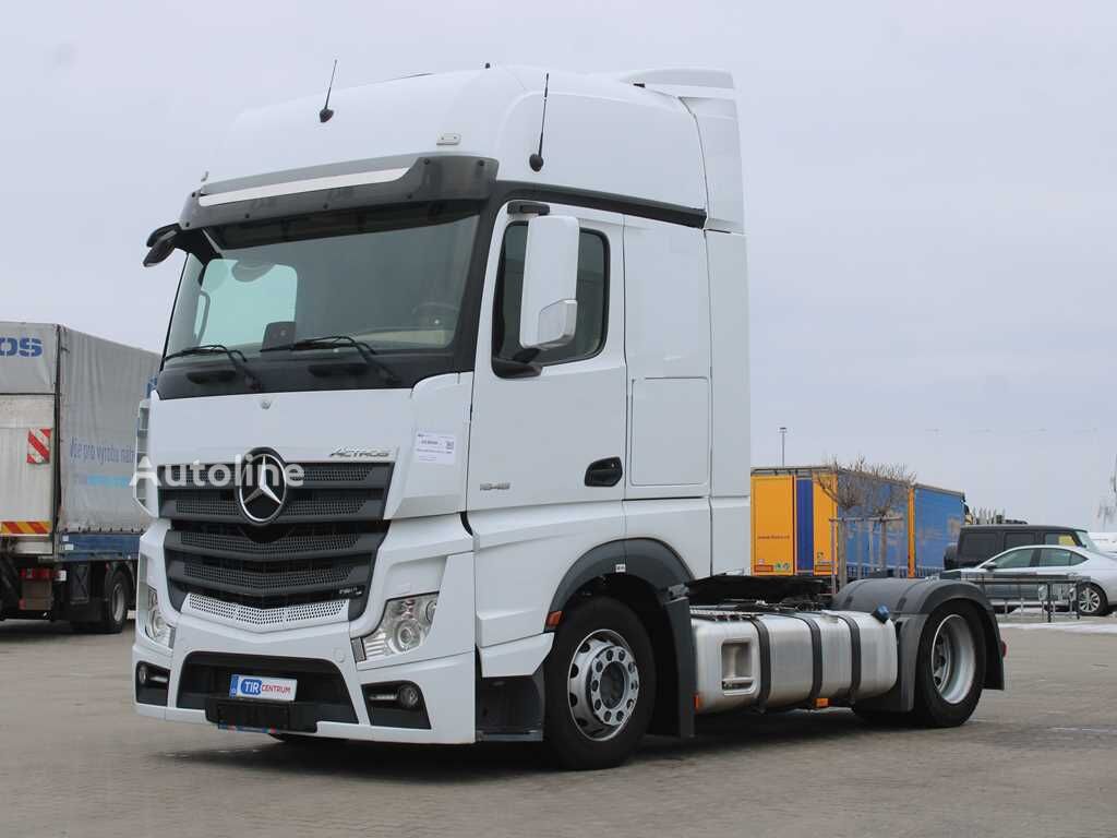 Mercedes-Benz Actros 1848 truck tractor