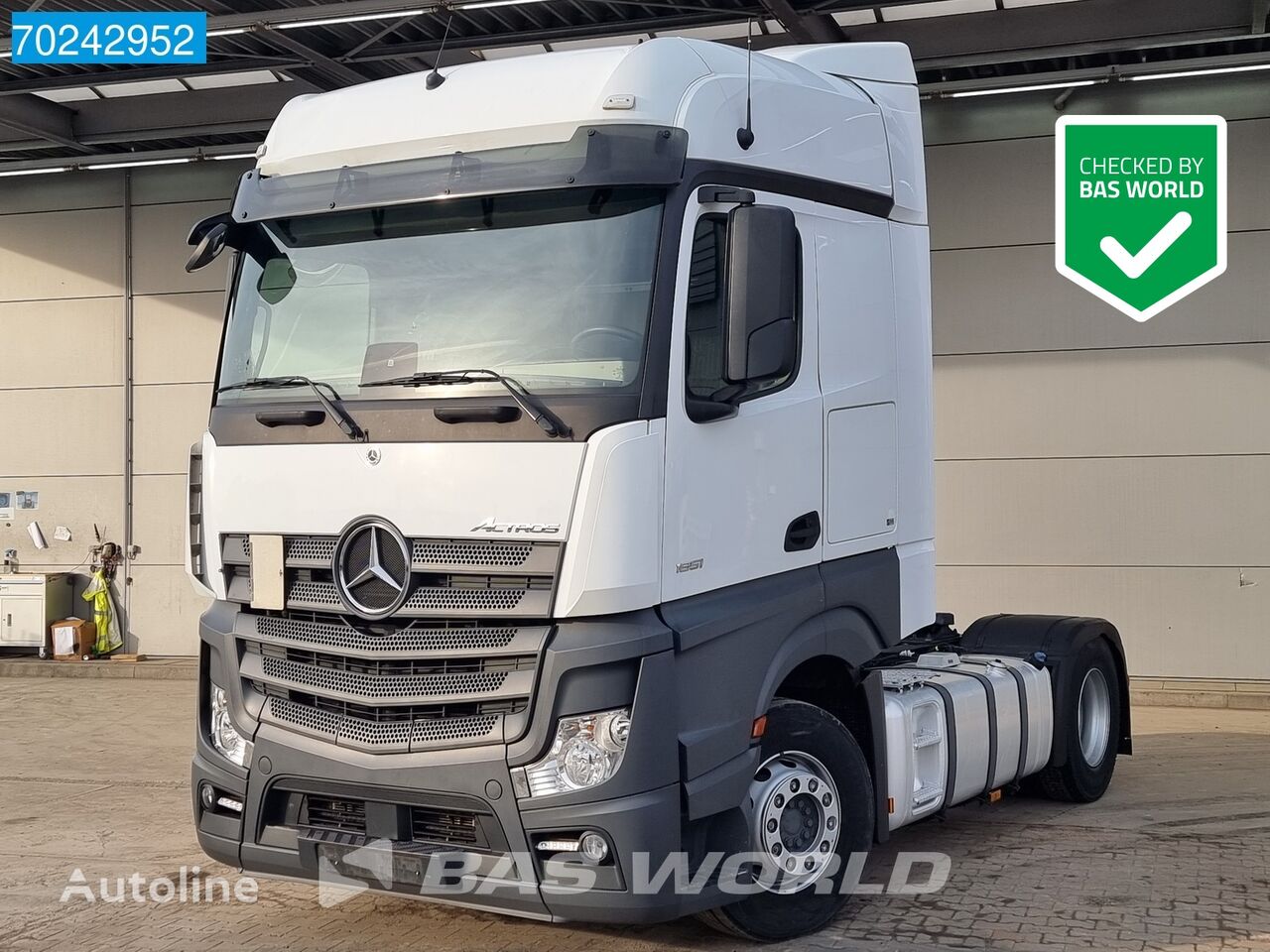 тягач Mercedes-Benz Actros 1851 4X2 2x Tanks BigSpace Euro 6