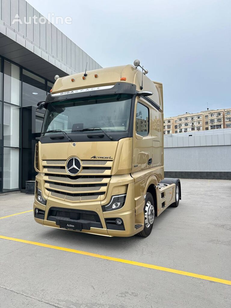 новый тягач Mercedes-Benz Actros 1851 LS