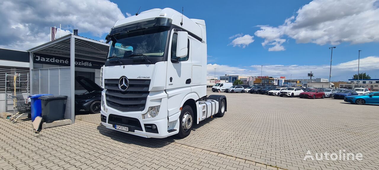 السيارات القاطرة Mercedes-Benz Actros 1851 LS