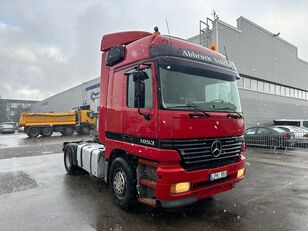 tracteur routier Mercedes-Benz Actros 1853