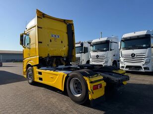 Mercedes-Benz Actros 1853 Bigspace Retarder Euro 6 truck tractor