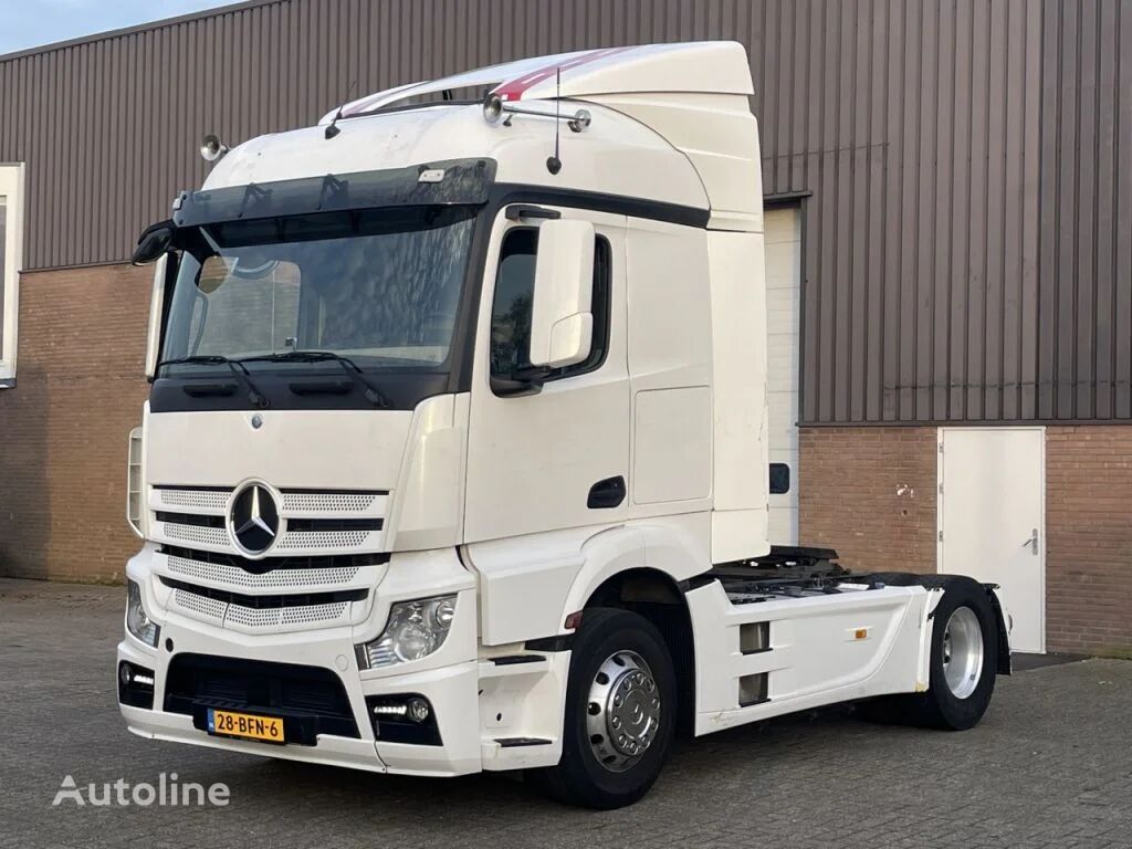 тягач Mercedes-Benz Actros 1940 / Euro6 / Full spoiler / 2x Tank / NL Truck