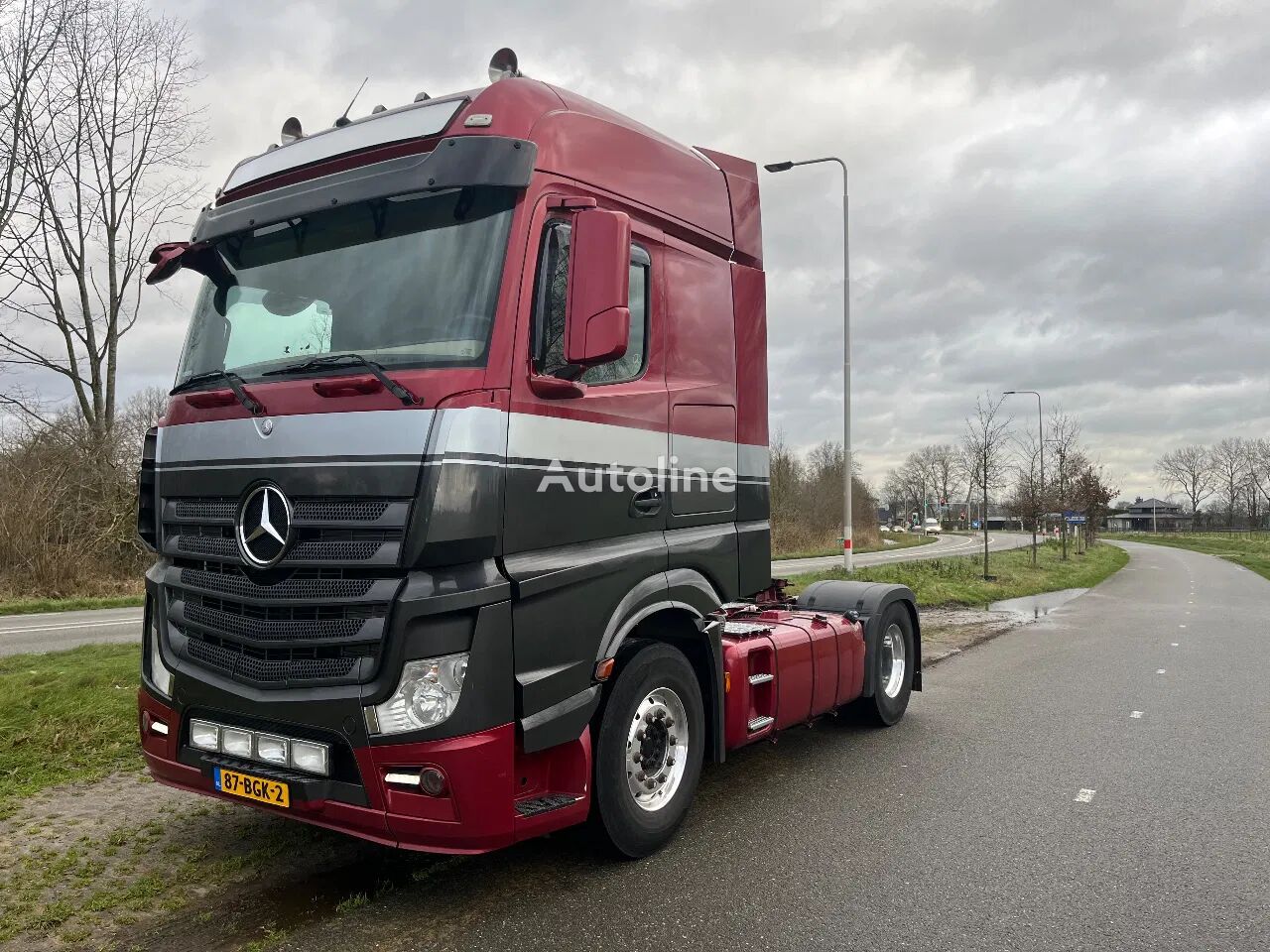 тягач Mercedes-Benz Actros 1942