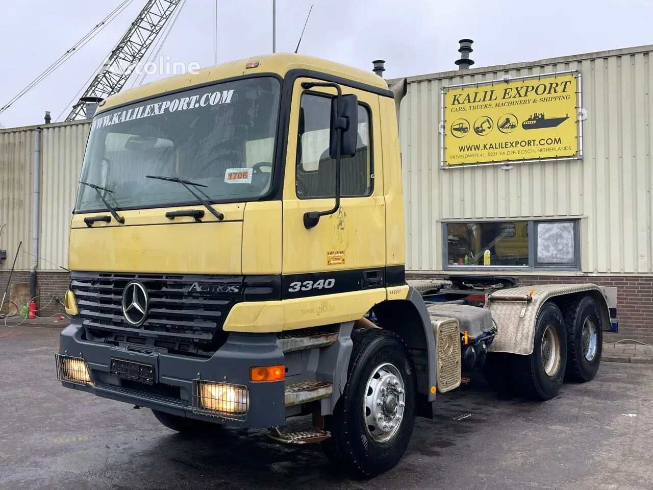 Mercedes-Benz Actros 3340 Heavy Duty Tractor 6x4 V6 Manual Gearbox Full Steel  truck tractor