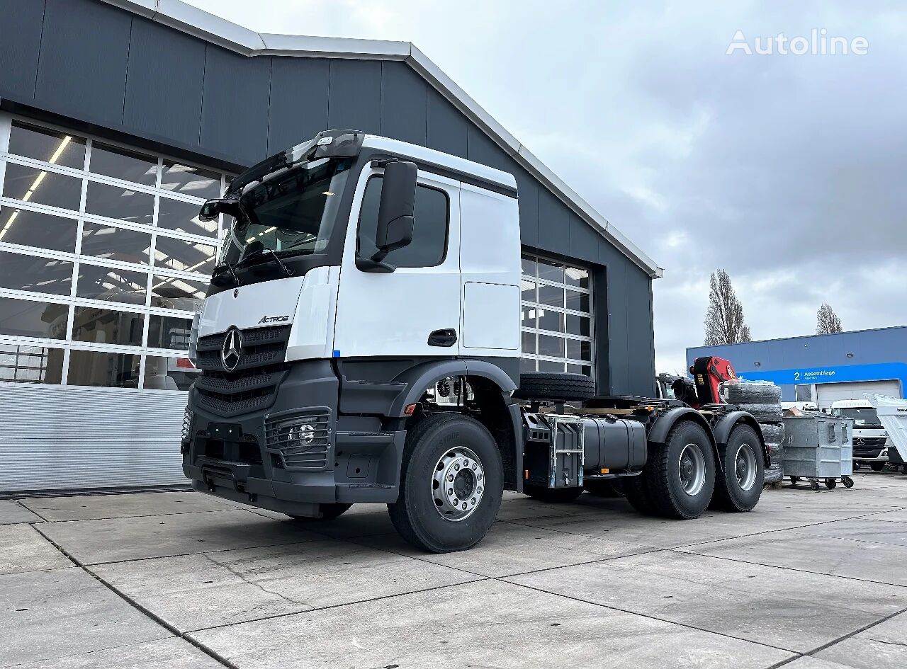 đầu kéo Mercedes-Benz Actros 3348 S 6x4 Tractor Head (5 units) mới