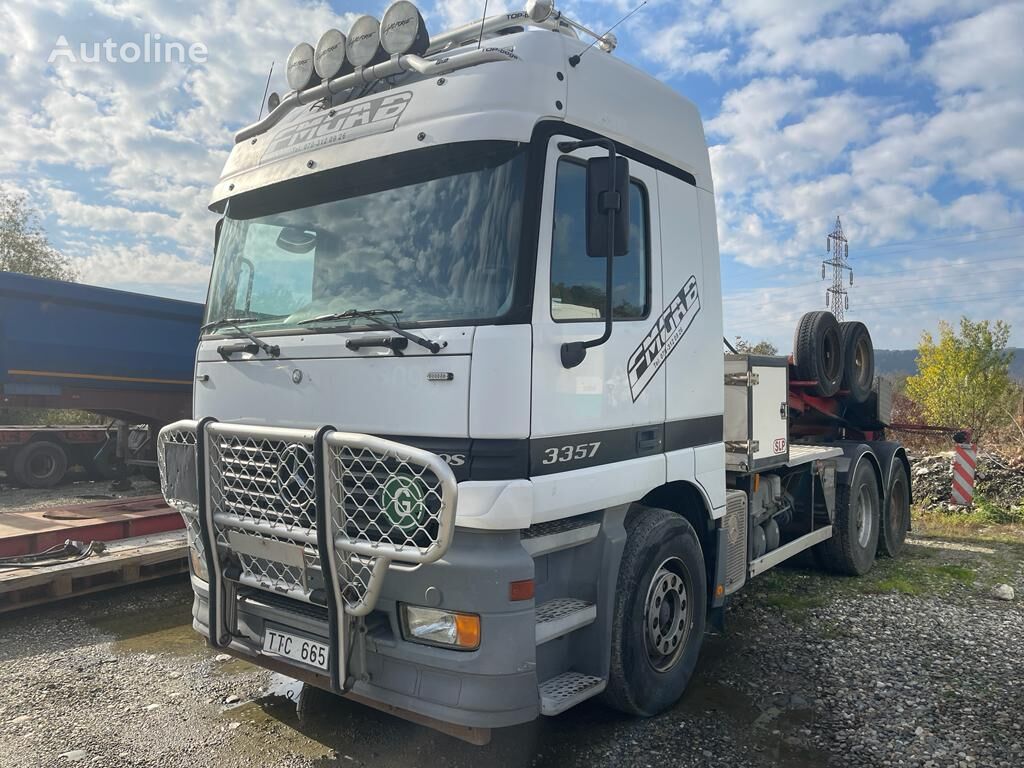 cap tractor Mercedes-Benz Actros 3357