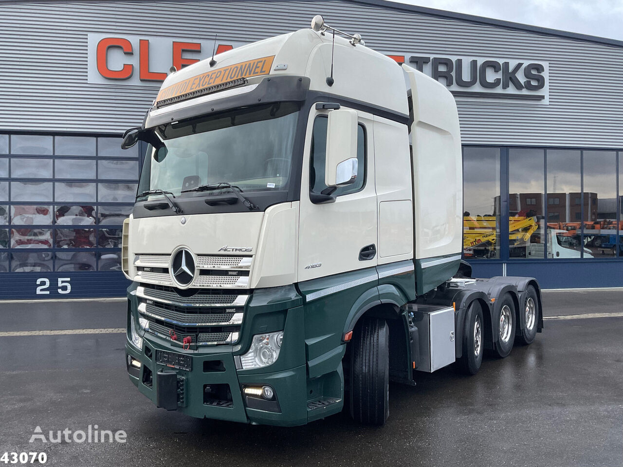 тягач Mercedes-Benz Actros 4163 SLT WSK Retarder 8x4 Push and Pull 250 TON