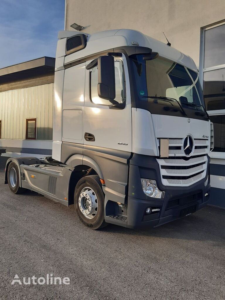 السيارات القاطرة Mercedes-Benz Actros MP4 1845LS