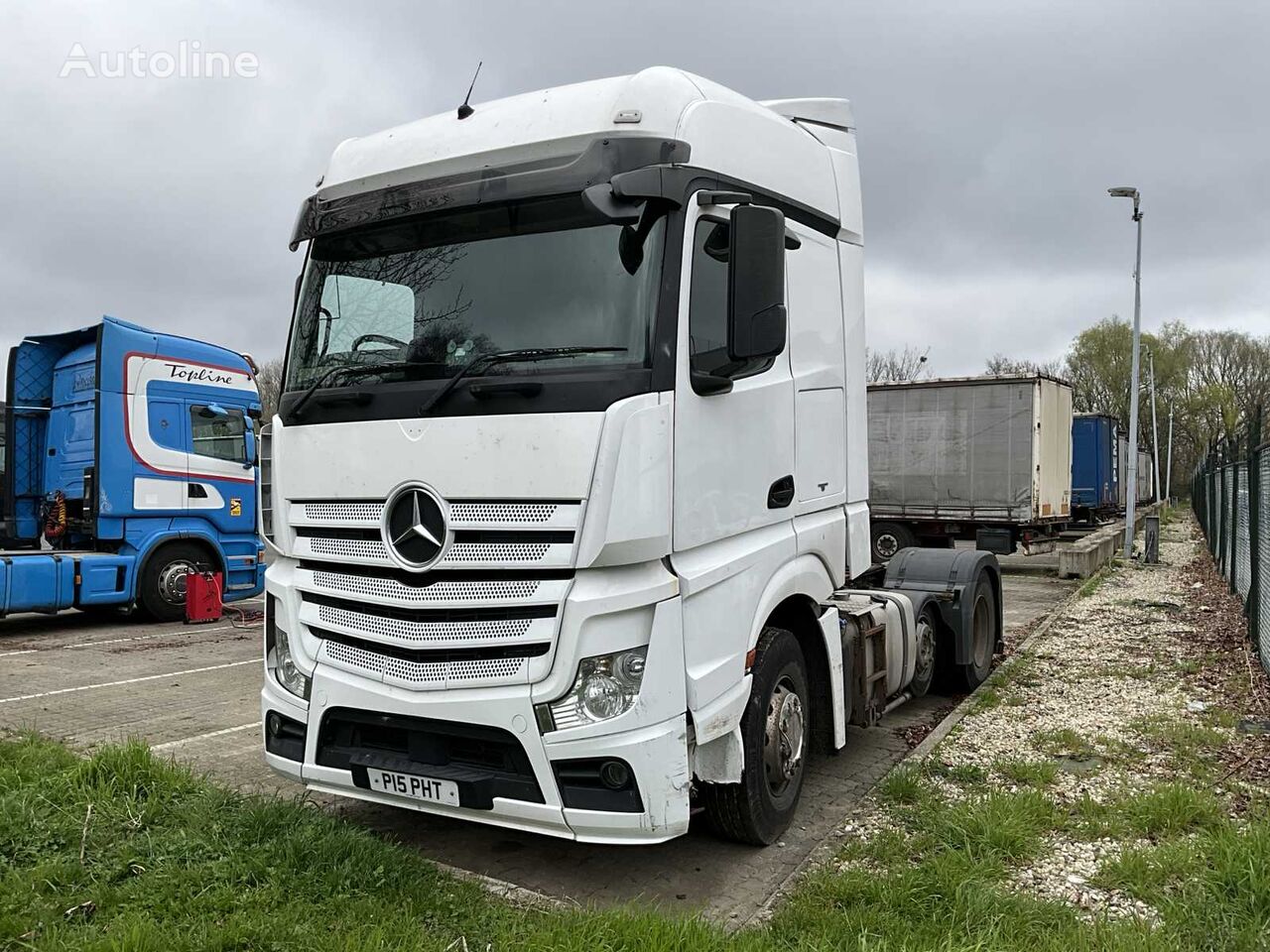 Mercedes-Benz Actros RHD trækker