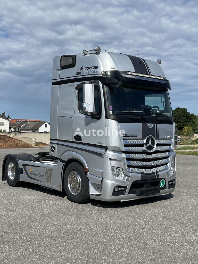 Mercedes-Benz Actros1853 trekker