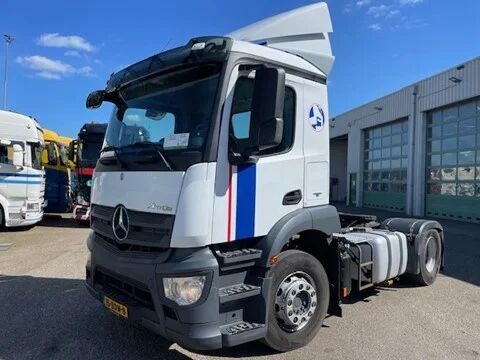 Mercedes-Benz Antos 1833 LS, short cabin/low milage/NL truck/Rear window/termi vilcējs