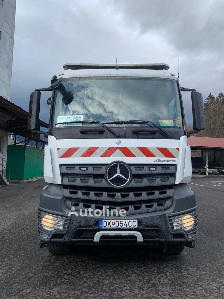 Mercedes-Benz Arocs 2651 truck tractor