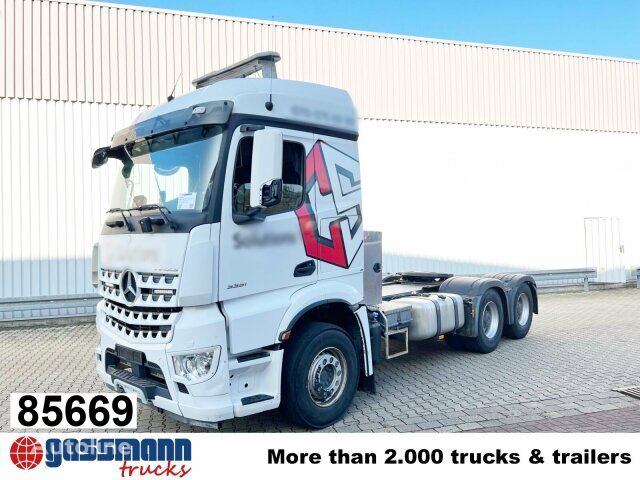 트랙터 트럭 Mercedes-Benz Arocs 3351 LS 6x4, StreamSpace, Bi-Xenon