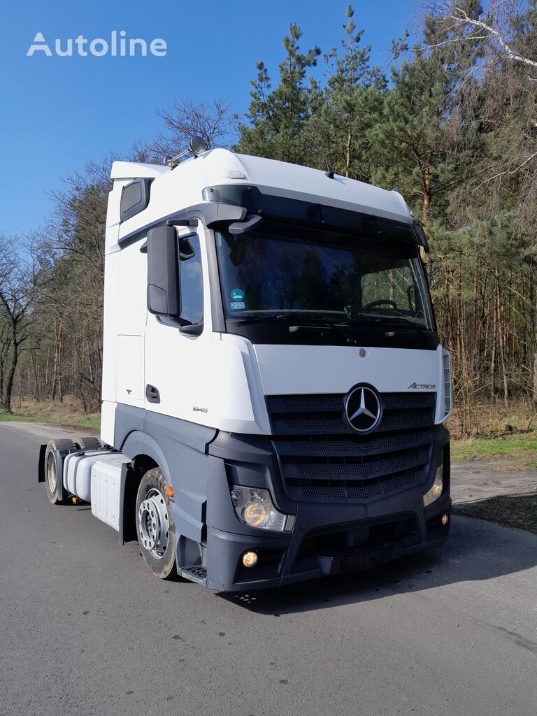 Mercedes-Benz MP4 1845 truck tractor