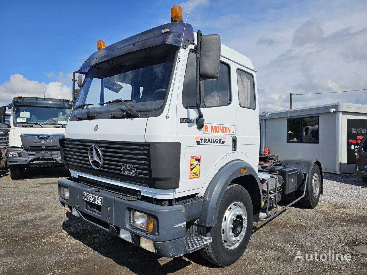 Mercedes-Benz SK 1733 truck tractor