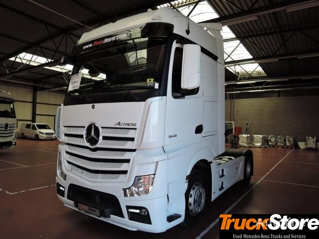 Mercedes-Benz Trucks Actros 1845 LS 4x2 vilcējs