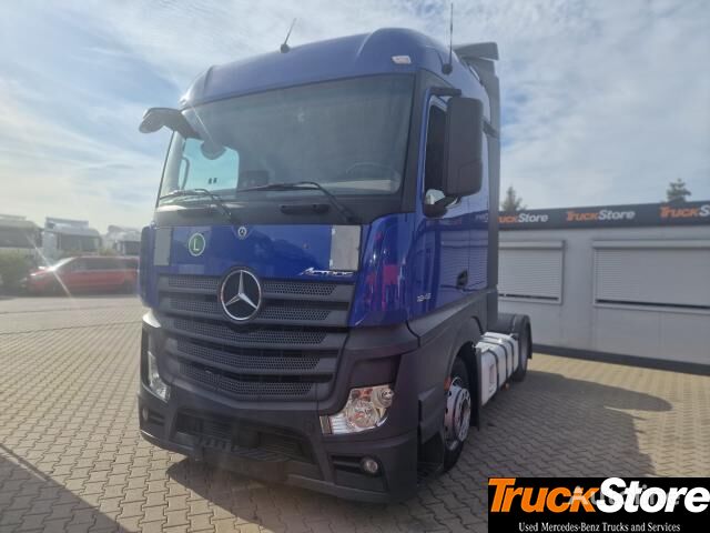 Mercedes-Benz Trucks Actros 1845 LS nRL truck tractor