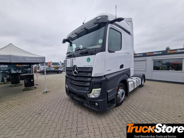 السيارات القاطرة Mercedes-Benz Trucks Actros 1845 LS nRL