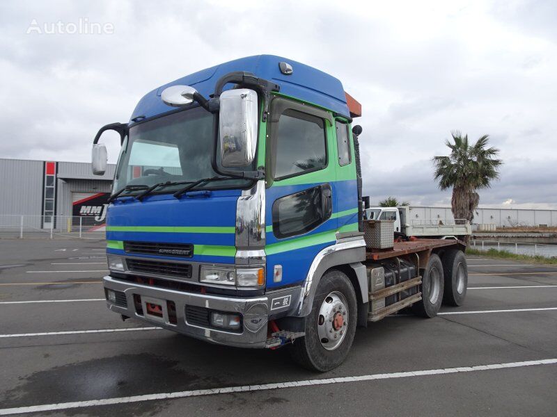 tracteur routier Mitsubishi SUPER GREAT