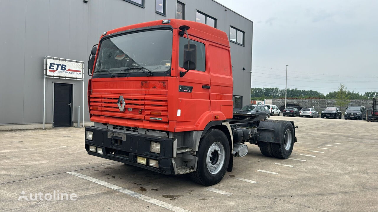 тягач Renault G 340 Manager (GRAND PONT / POMPE MANUELLE / PARFAIT ETAT)