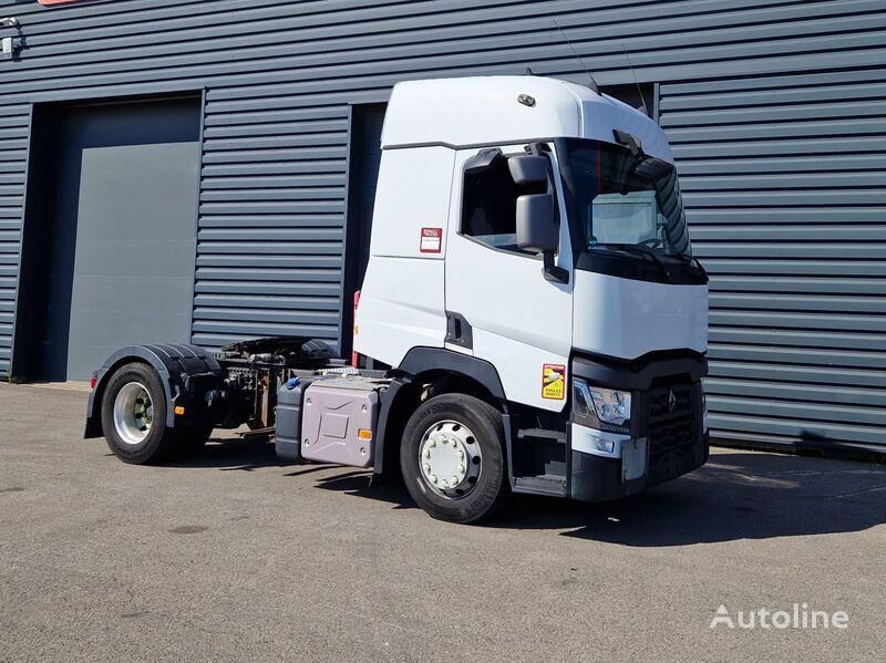 Renault Gamme T 460 truck tractor