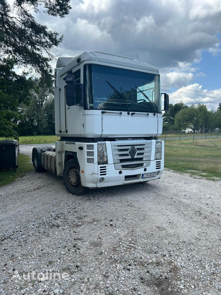 tracteur routier Renault Magnum 440