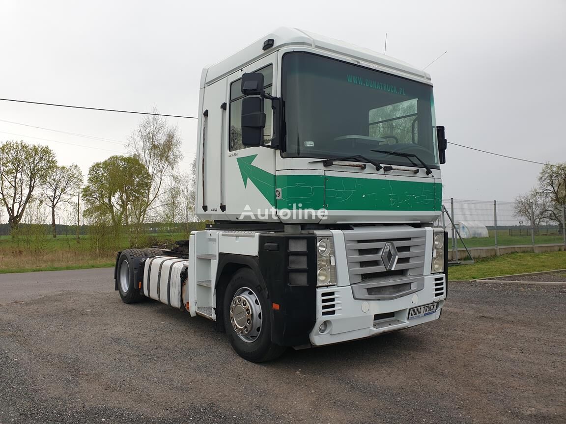 Renault Magnum 440 DXI  tractora