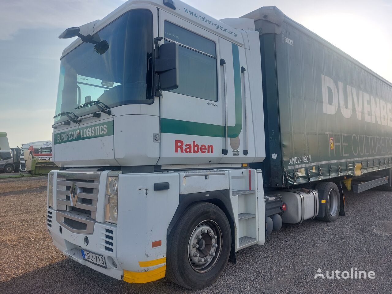 Renault Magnum 460 truck tractor