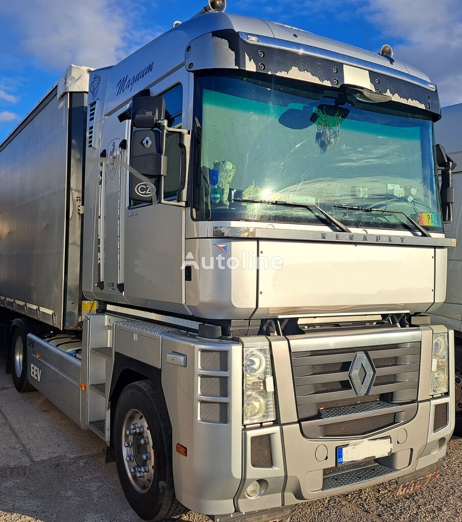 tracteur routier Renault Magnum 520