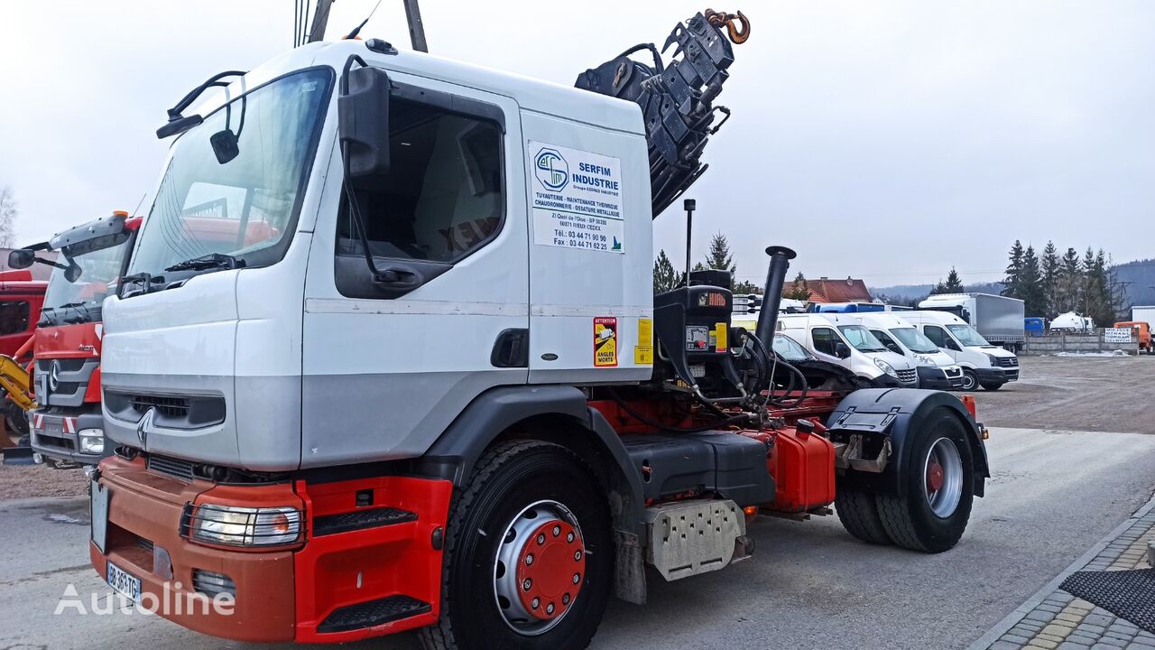 Renault Premium 400 truck tractor