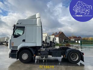 السيارات القاطرة Renault T 440