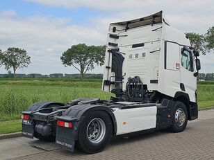 السيارات القاطرة Renault T 480