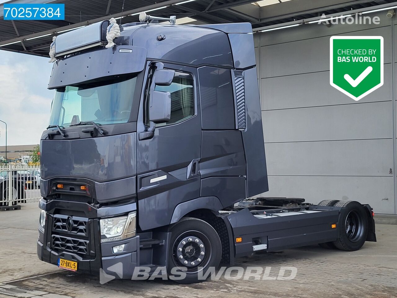 Renault T 480 4X2 NL-Truck ACC Mega Standklima 2x tanks Euro 6 truck tractor