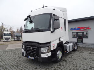 السيارات القاطرة Renault T460