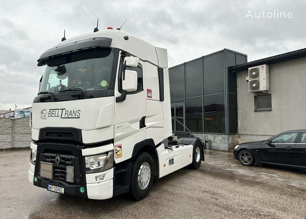 Renault T520 ADR truck tractor