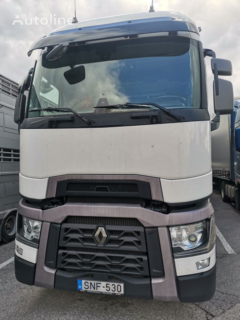 السيارات القاطرة Renault T520 HighCab Mega